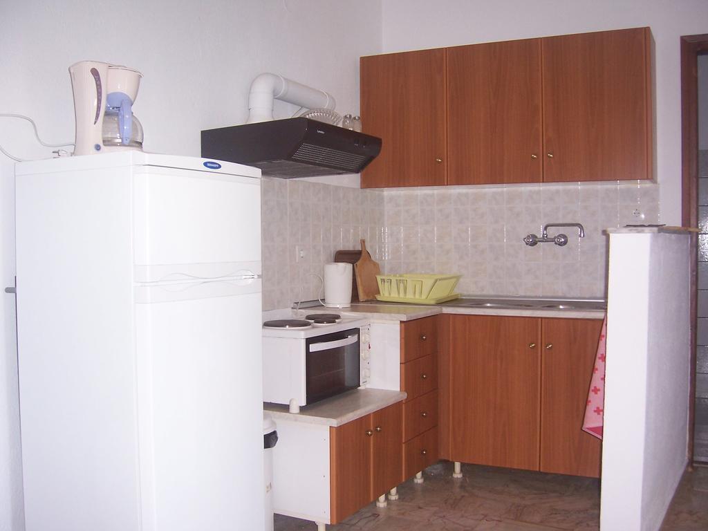 Milina Apartments Екстер'єр фото